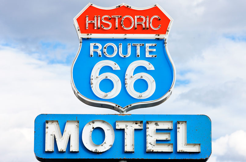 מוטל על כביש 66