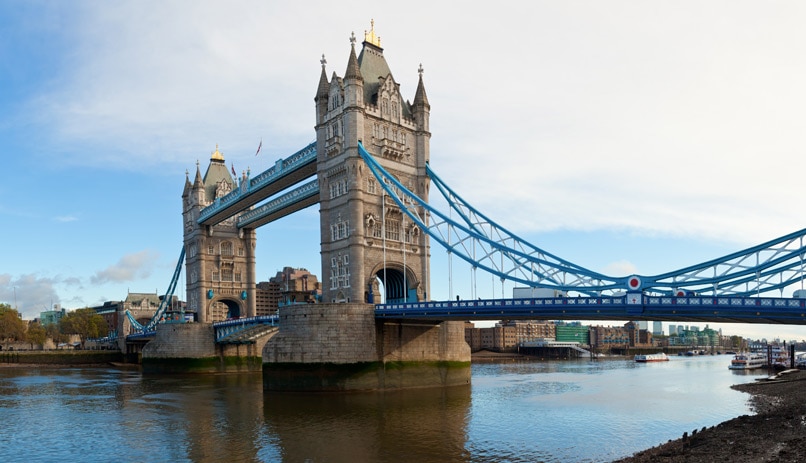 גשר לונדון, אנגליה