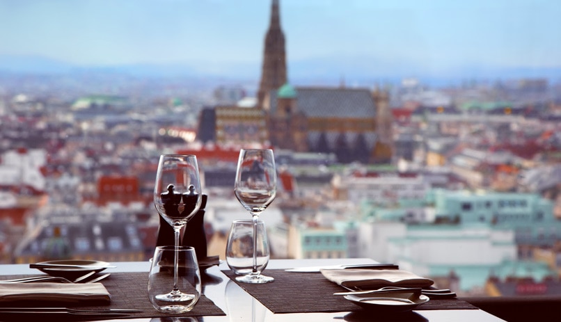 מסעדה עם נוף לקתדרלת סט. סטפן, וינה