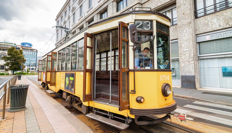 חשמלית ברחובות מילאנו