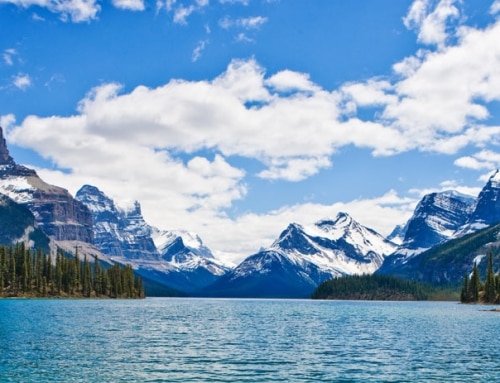 חופשה לצעירים בקנדה: מסלול של 8 ימים בהרי הרוקי