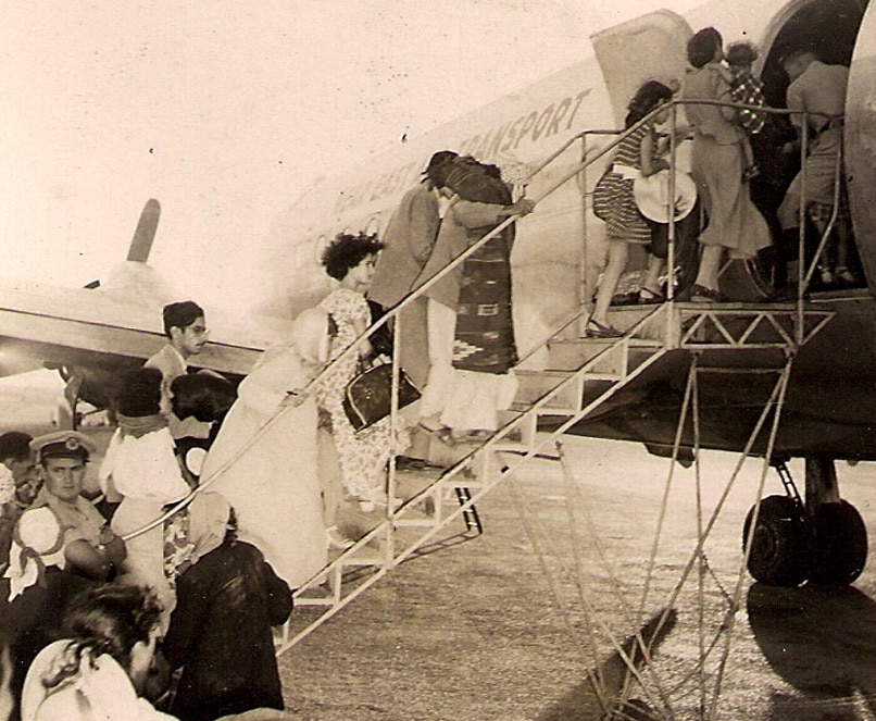 מבצע מרבד הקסמים, עדן, שוטר בריטי