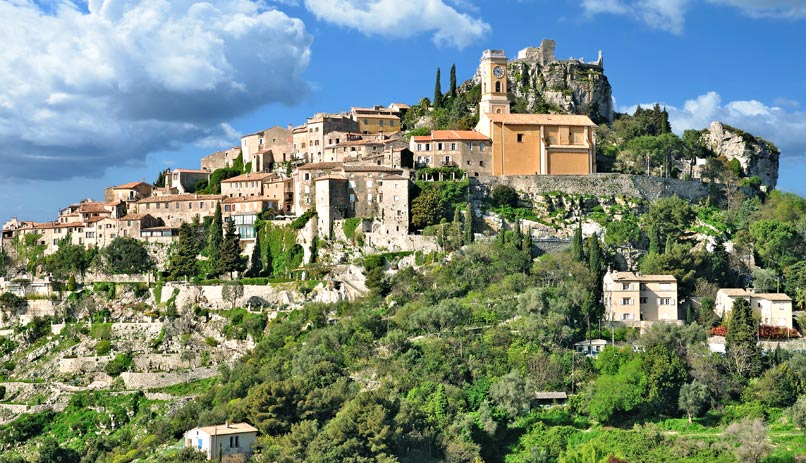 הכפר אז, הריביירה הצרפתית