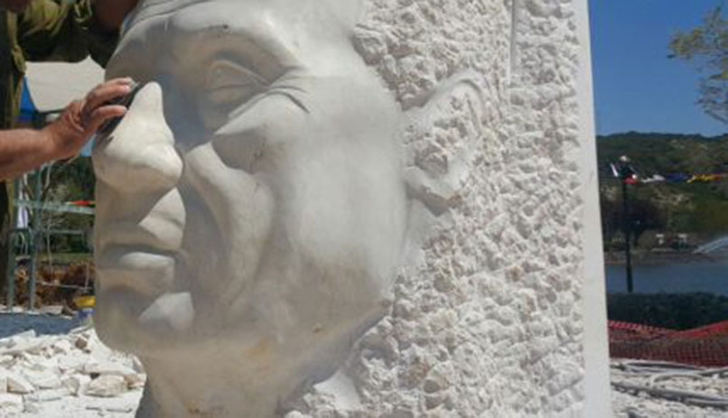 Festival de la sculpture au lac de Monfort, en Galilee