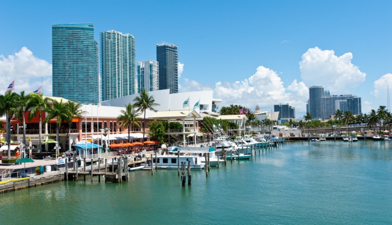 Bayside Marketplace in Downtown Miami